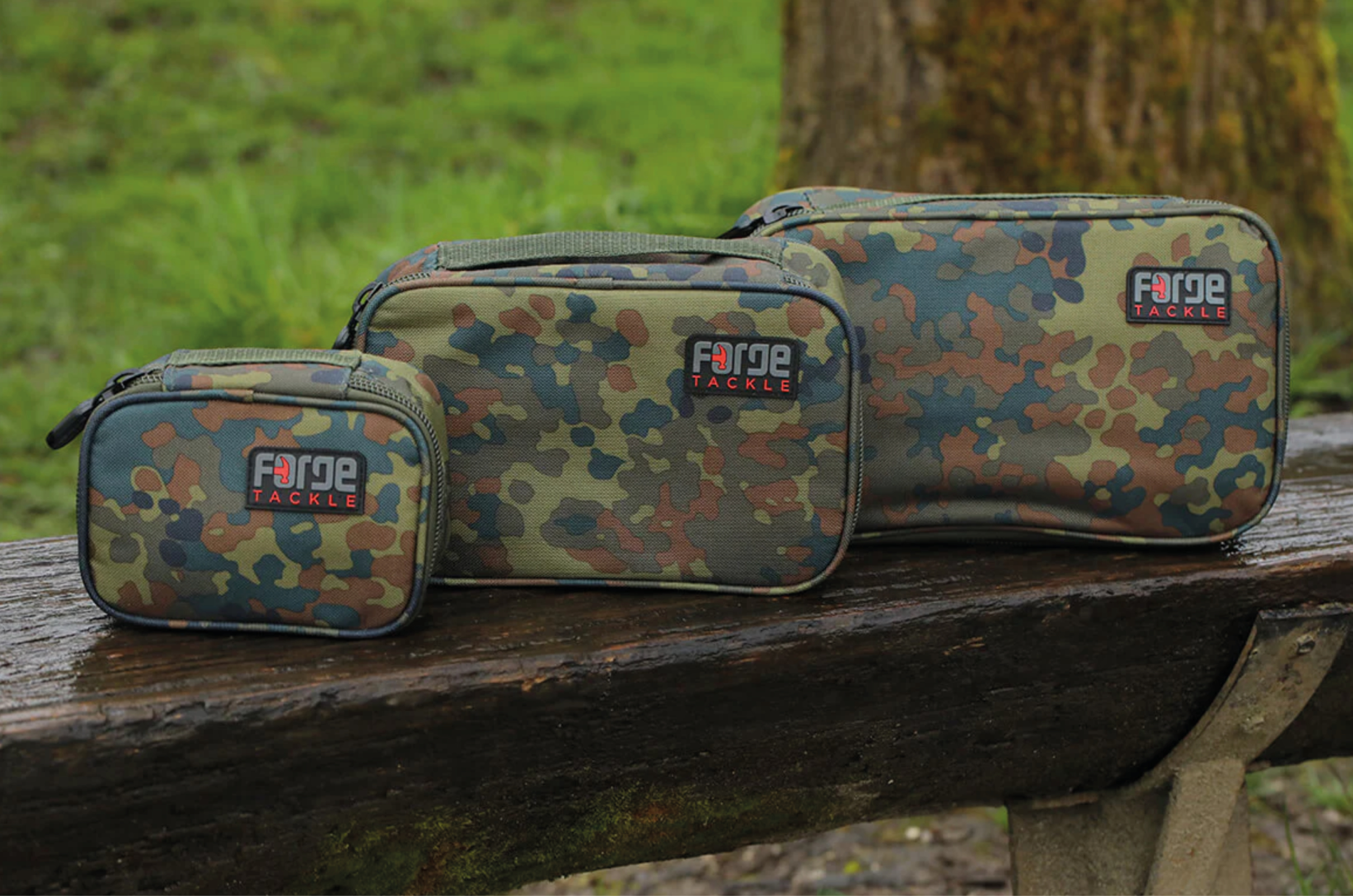Forge Tackle FTR Camo Easy Pouch L