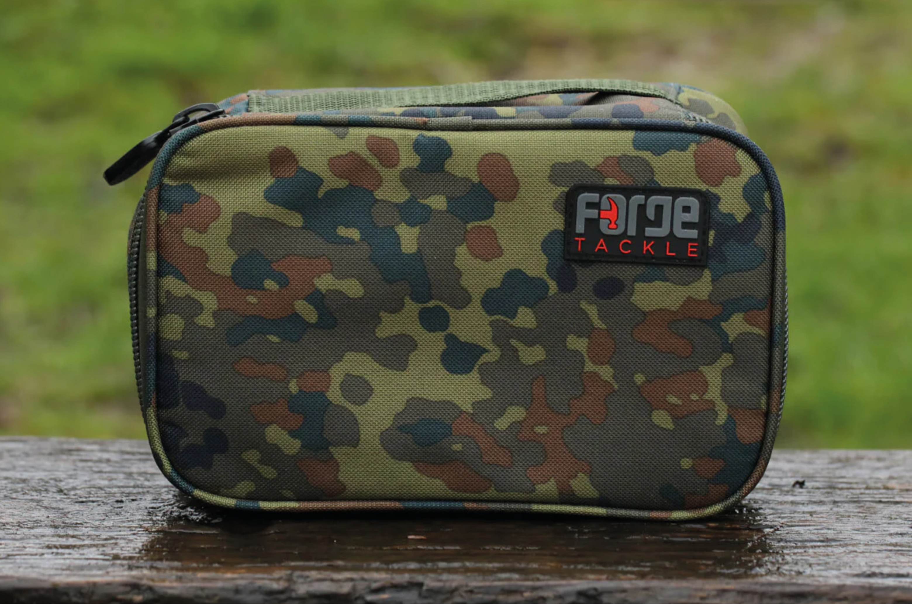 Forge Tackle FTR Camo Easy Pouch XL